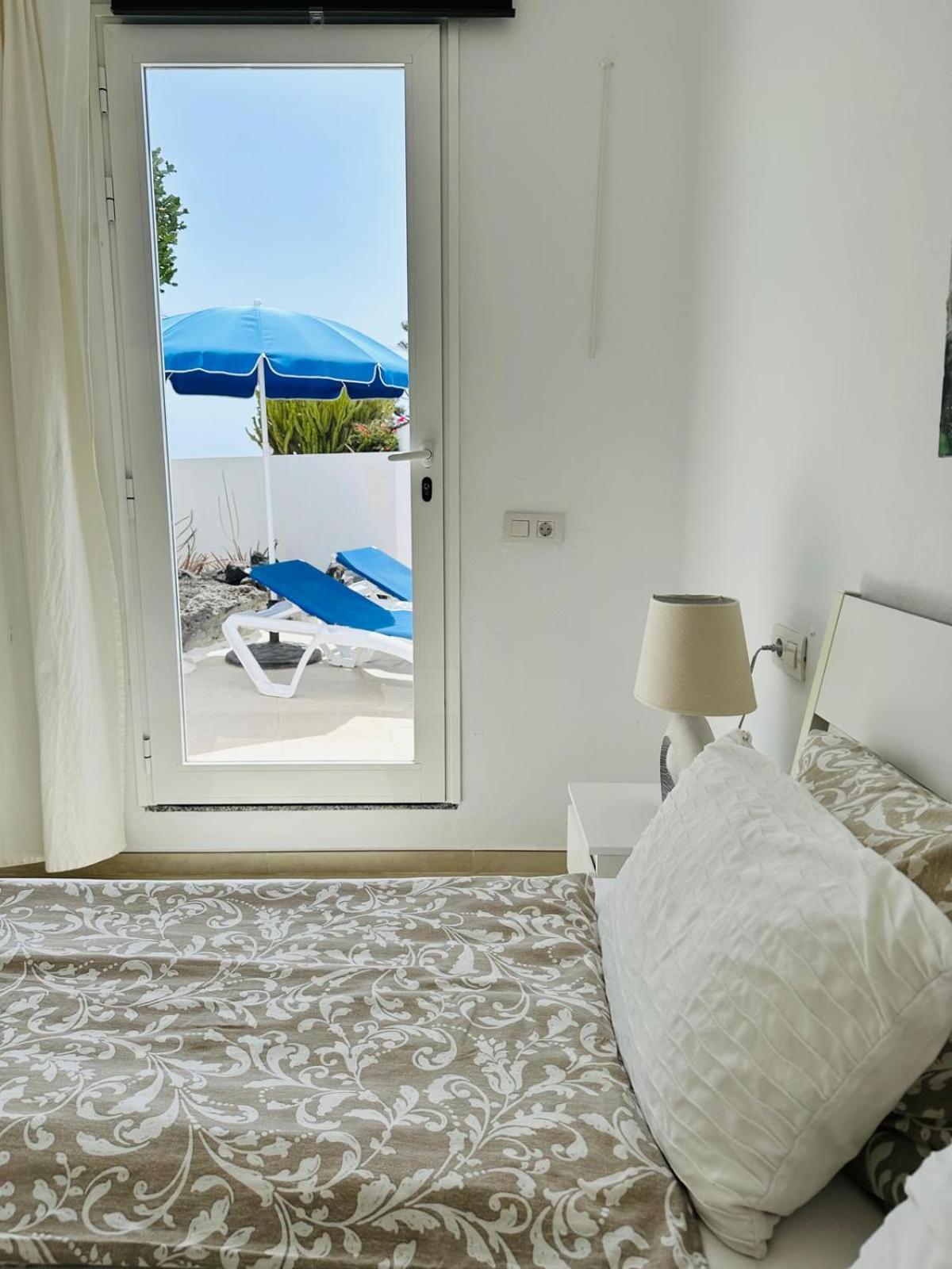 Apartment Luna Nudist Place Charco del Palo Esterno foto