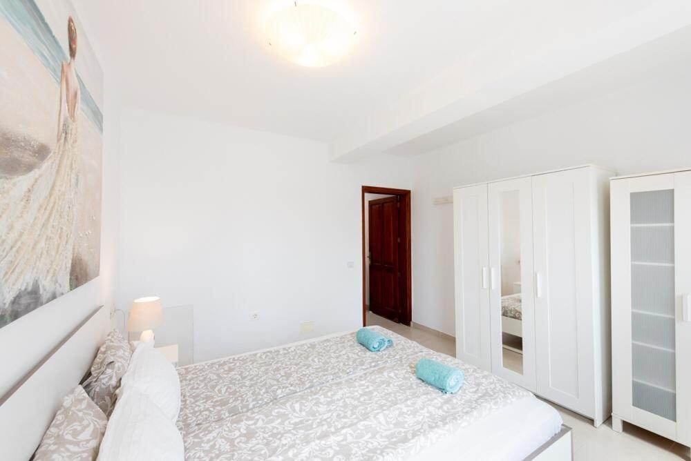 Apartment Luna Nudist Place Charco del Palo Esterno foto